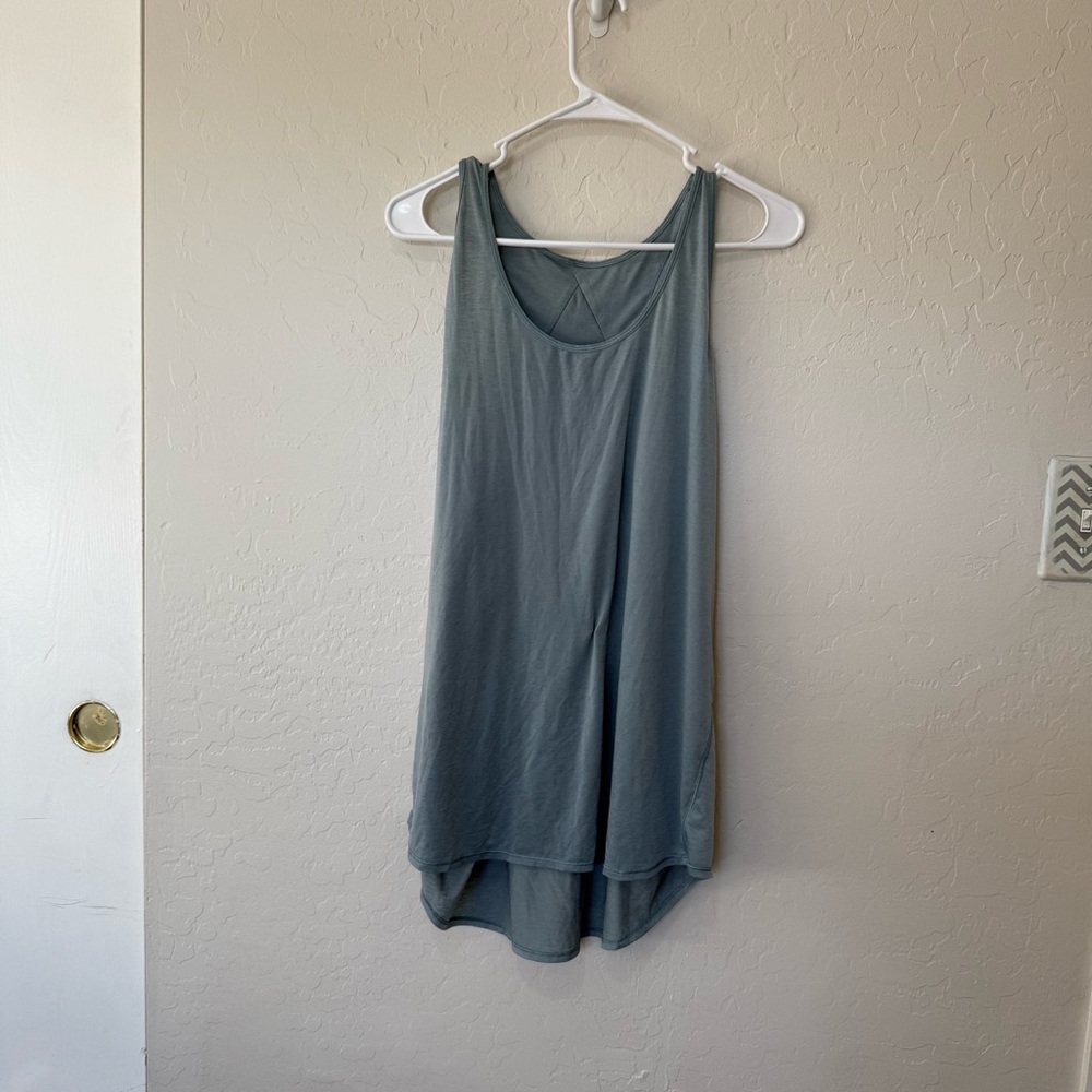 Lululemon Athletica Blue Sleeveless Tank
